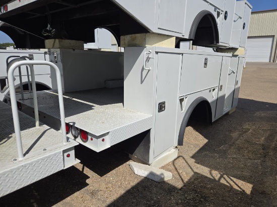 Adkins VN555MHI 156-30-AT Truck Bed for International and Freightliner Frames