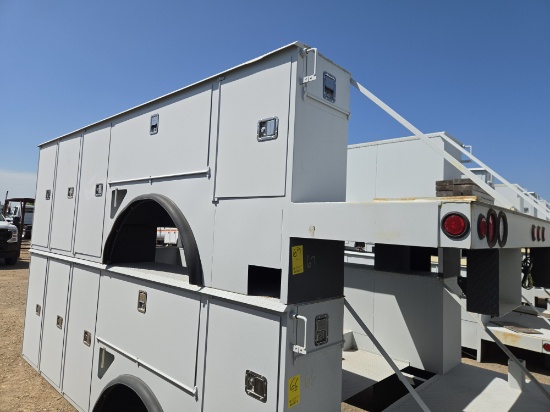 B&G VN-555 Truck Bed for International and Freightliner Frames