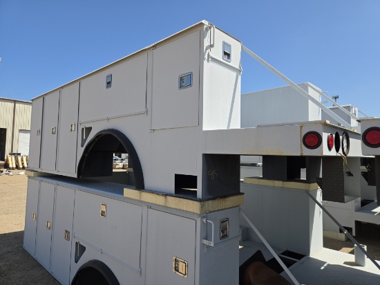 B&G VN-555 Truck Bed for International and Freightliner Frames
