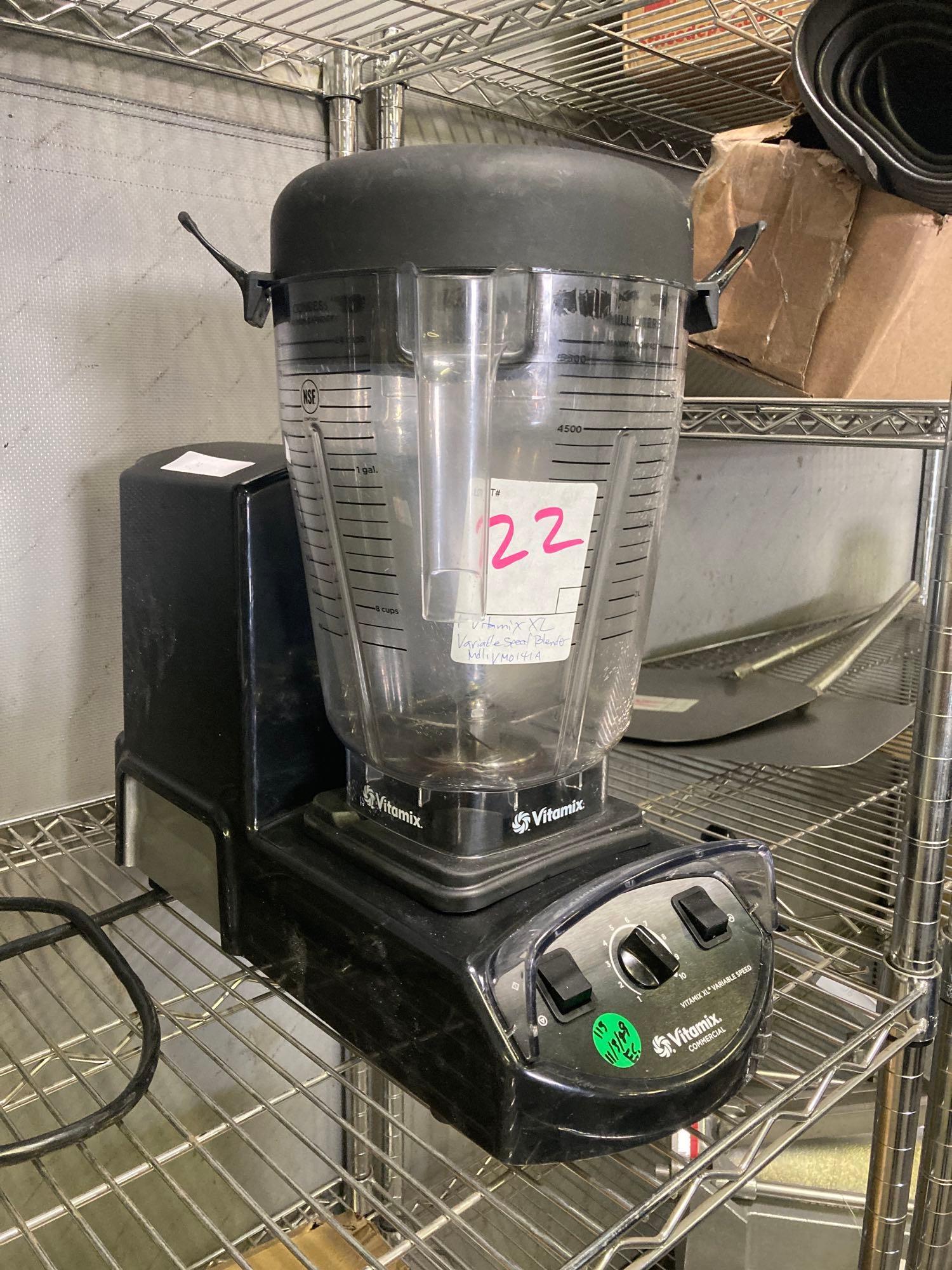 Vitamix xl top
