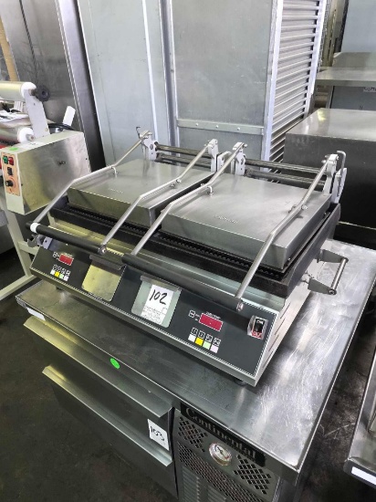 Star Pro Max 30 in. Grooved Double Panini Grill