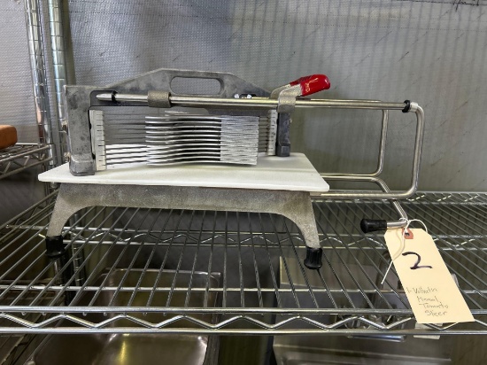 Vollrath Manual Tomato Slicer