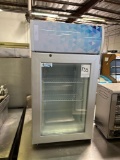 Avantco Countertop Glass Dr. Display Freezer
