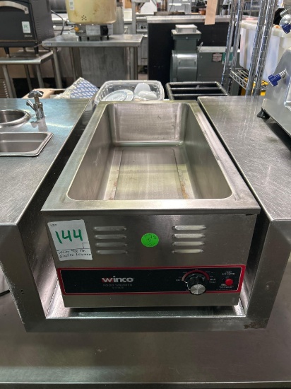 Winco 4/3 Size Pan Electric Food Warmer