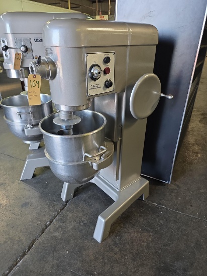 Hobart 40 qt. Mixer with Bowl and Hook