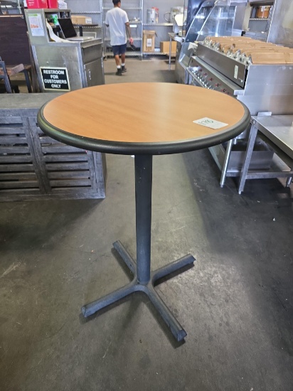 30 in. Round Faux Wood Veneer Top Bar Tables