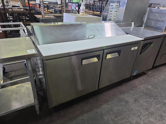 Cooler Depot 60 in. Sandwich Table