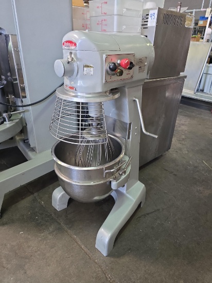 BakeMax 30 qt. Mixer with Bowl Guard, Bowl and Whip
