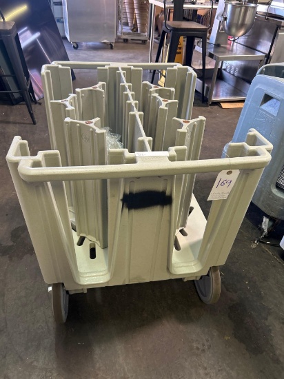 Cambro Adjustable Dish Dolly with Modular Dividers