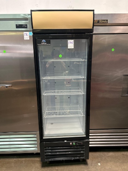 Chef AAA 1 Glass Dr. Refrigerator