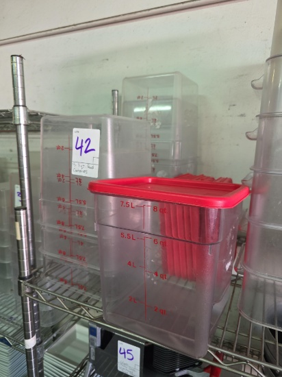 Cambro 8 qt. Clear Plastic Food Containers with Lids
