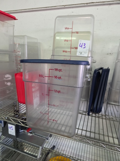 Cambro 18 qt. Clear Plastic Food Containers with Lids