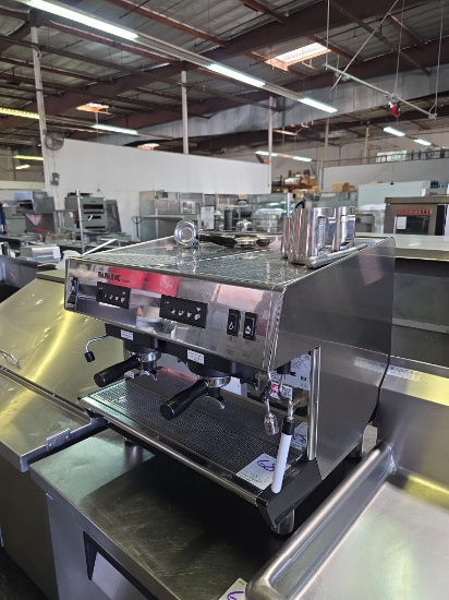 UNIC Mdl CL2 Illy 2 Group Cappucino Machine