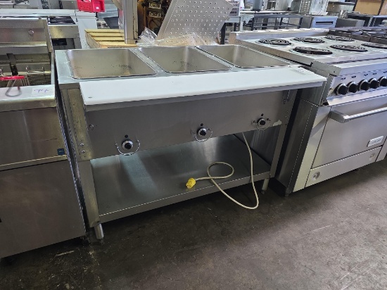 Duke Aerohot 44 in. 3 pan Electric Steam Table
