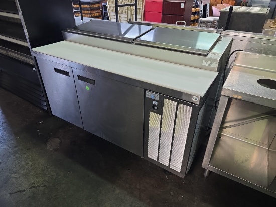 Delfield 60 in. Pizza Table