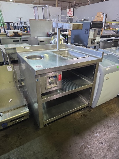 34 in. x 33 in. Stainless Steel Counter with Strip Warmer and Round Warmer