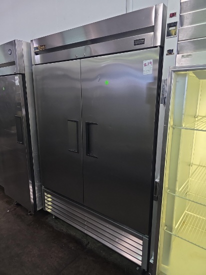 True 2 Dr. Freezer