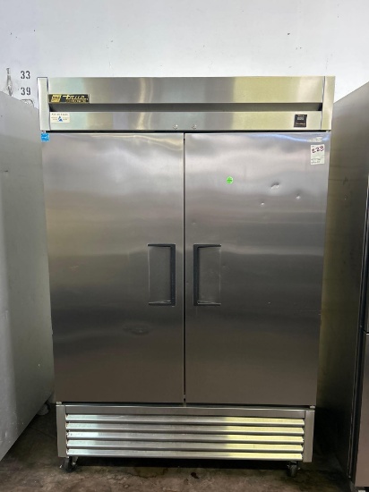 True 2 Dr. Refrigerator