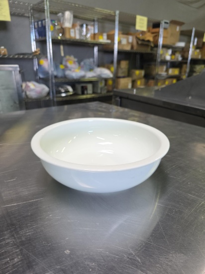 10 in. Rimmed Soup Bowls
