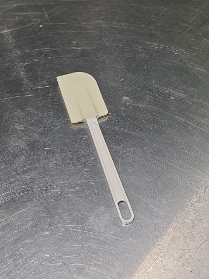 Vollrath 9.5 in. Thermoplastic Spatulas