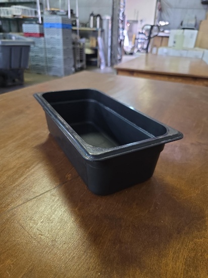 Cambro 1/3 x 4 in. Black Polycarbonate Food Pans