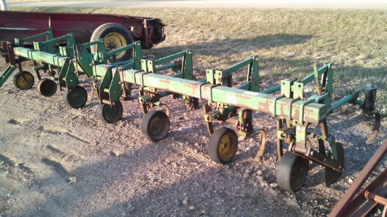 JD RM Cultivator 8x30