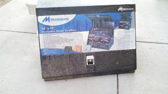 Montezuma Model # LA400B Tool Box