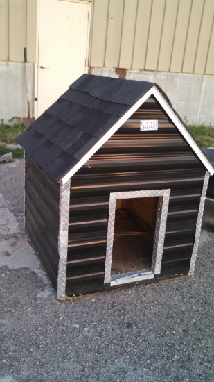 Dog House, Black Tin