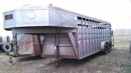 1991 Titan Gooseneck Livestock Trailer 20' Long x 6'8" wide x 6 & 1/2' tall