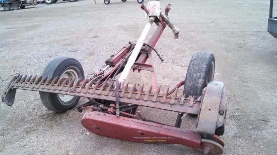 IH 1100 Sickle Mower 7' Bar