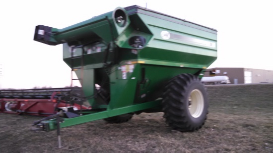 J&M 750 Grain Cart
