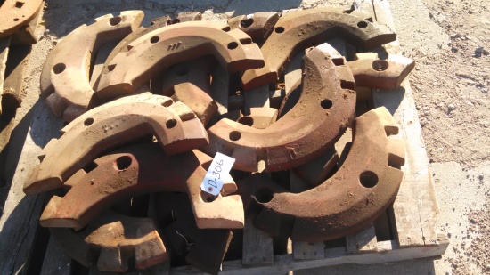 IH Rear Half Weights 80 lbs (12)