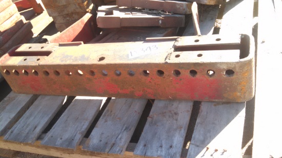 IH Weight Bracket