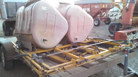 3 pt 40' Sprayer With Saddle Tanks