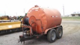 1000 Gallon Diesel Fuel Barrel on Tandem Trailer, Briggs & Straton Gas Motor & Hose Reel