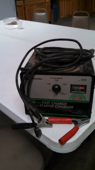 Schumacker 10/30/200 Amp Battery Charger Fast Charge