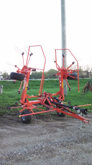 2017 Kuhn 5202THA 4 Basket Hay Tetter