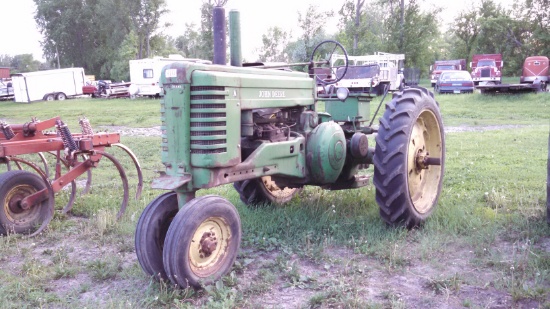 JD A Narrow Front Tractor 11.2x38 Tires