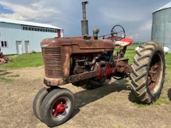 1940 Farmall M Narrow Front Tractor Runs