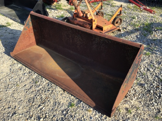 FRONT LOADER BUCKET