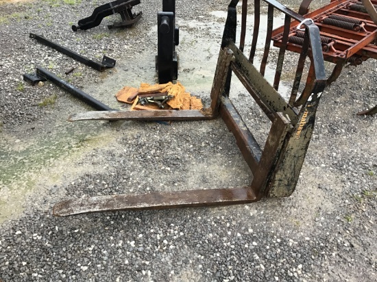 TOMAHAWK QT FORKS