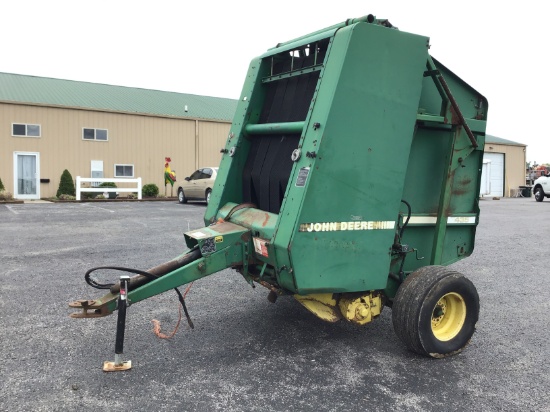 435 JOHN DEERE ROUND BALER