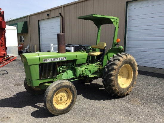 JOHN DEERE UTILITY TRACTOR