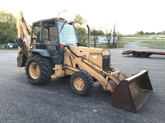 555D FORD BACKHOE