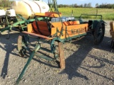 NEW IDEA MANURE SPREADER