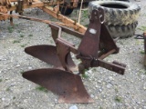 2X FORD PLOW