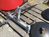 UNUSED 3PT BALE SPEAR