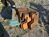 (11) FORD WEIGHTS INCLUDING BRACKET