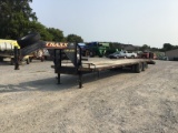 32FT TRAXX GOOSENECK TRAILER W/TITLE