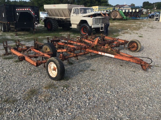 AC FIELD CULTIVATOR